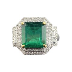 Anillo Halo de Esmeralda y Diamante Corte Cuadrado Certificado 18K