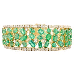 Exceptional Emerald Diamond Wide Cocktail Bracelet Gift in 18k Solid Yellow Gold