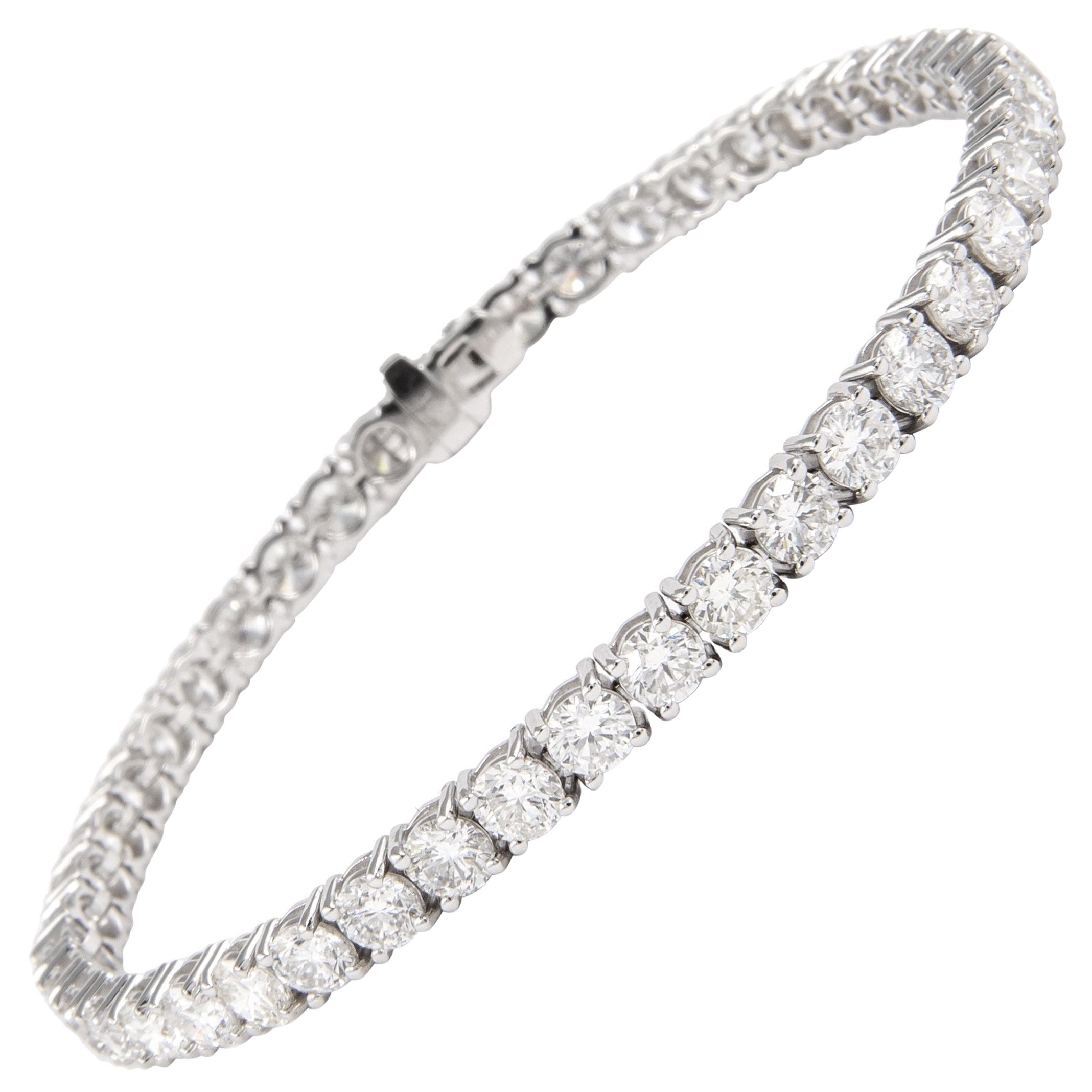 Alexander Beverly Hills Bracelet tennis en or blanc 18 carats avec diamants 8,90 carats