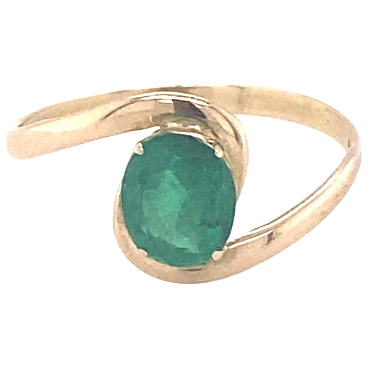 Oval Cut Emerald Yellow Gold Solitaire Ring For Sale