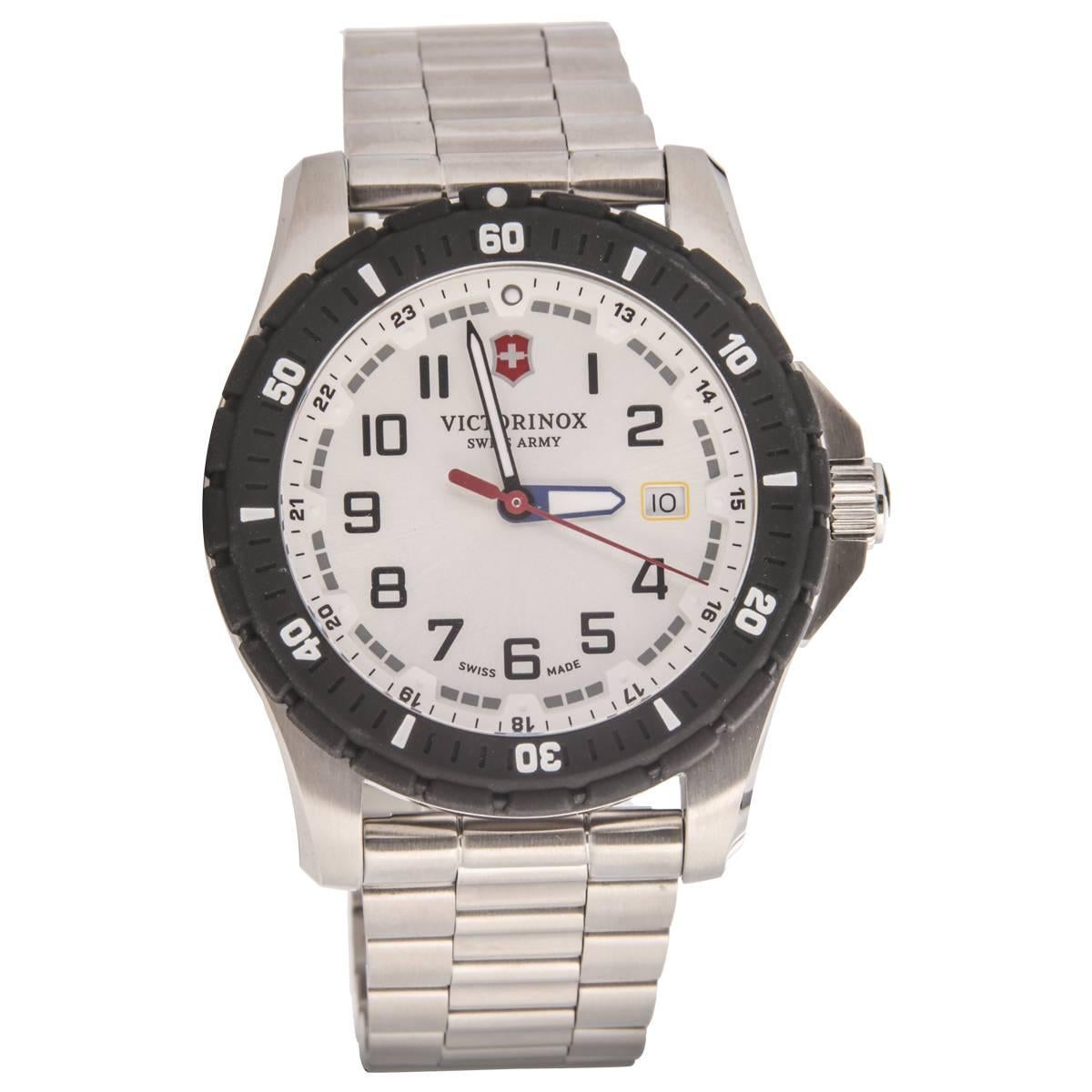 Victorinox Swiss Army Stainless Steel Maverick Sport Quartz Wristwatch
