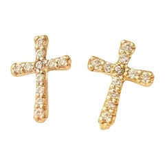 Pendientes de oro macizo de 14 quilates con diamantes en forma de cruz Protección de oro en forma de cruz Perforaciones en las orejas