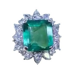 AIG Certified 6.00 Ct Zambia Emerald Diamond Gold Cocktail Ring
