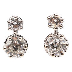 Boucles d'oreilles à levier de style Art déco en or blanc et diamants blancs de taille européenne ancienne