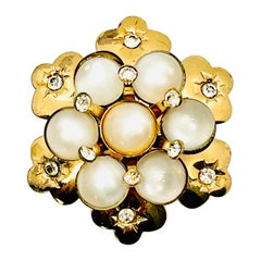 Streamline Moderne Moonglow Cabochon Gold Flower Pin