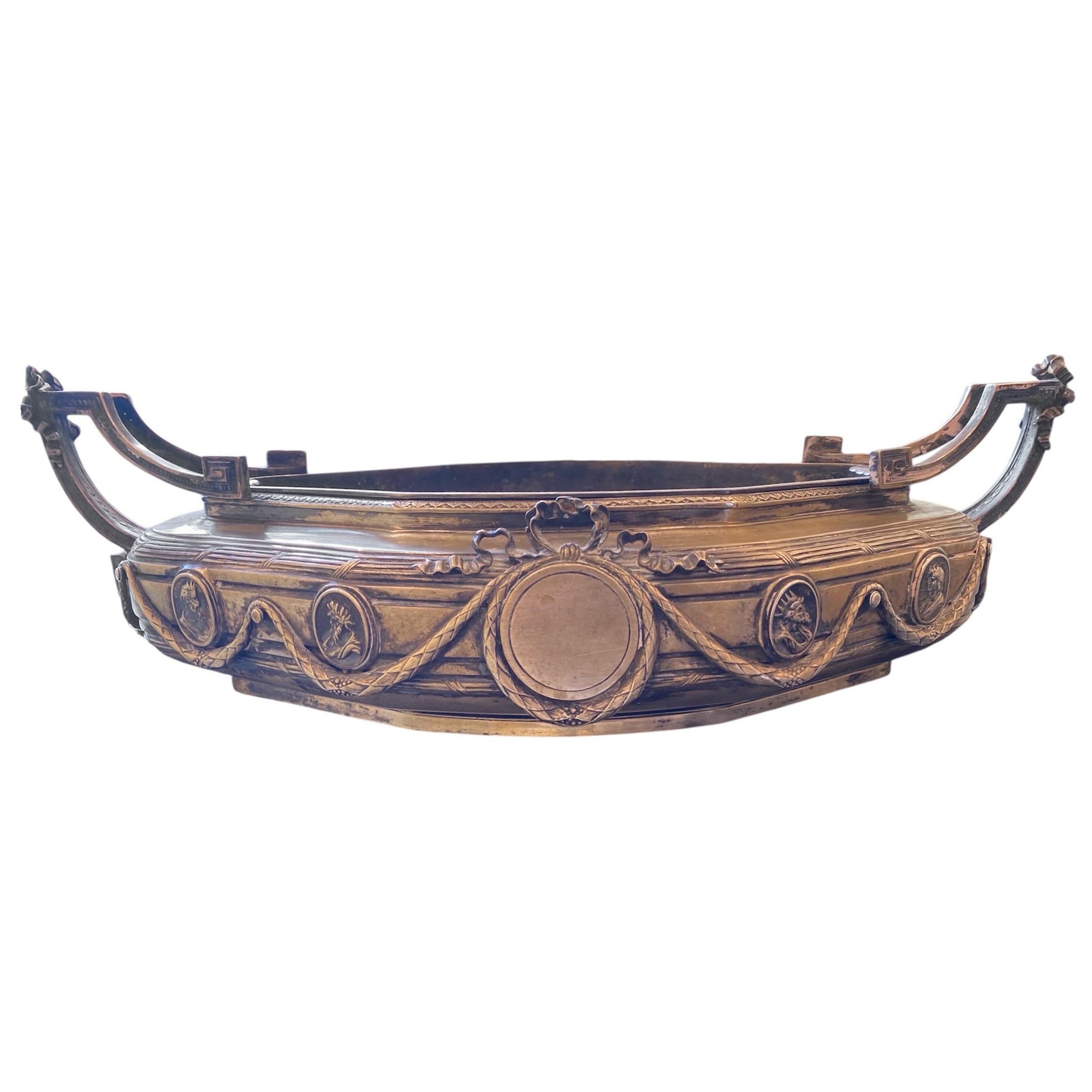 Antiguo Centro de mesa elegante de plata