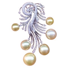 GIT Certified Golden South Sea Pearls 2.20 Ct Diamonds 18K Gold Brooch