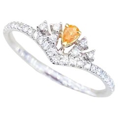 18K White Gold Orange Diamond Crown-Shaped Engagement Ring