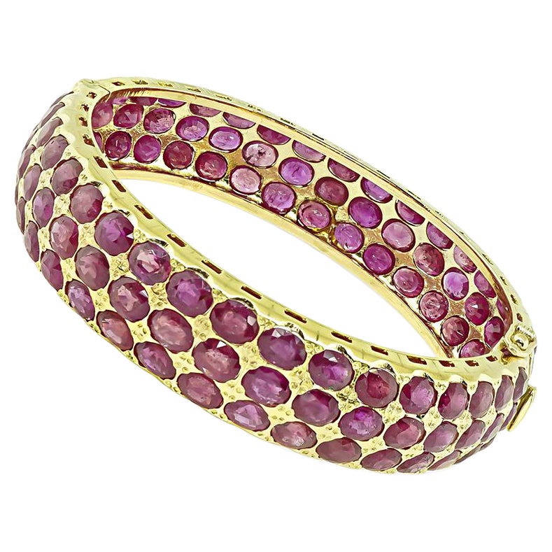 Brazalete de oro rubí 80.00 ct