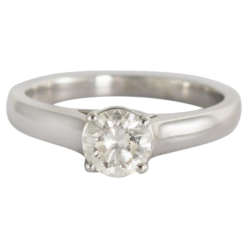 Anillo solitario de oro blanco de 14 quilates con diamante certificado EGL 1,05 ct