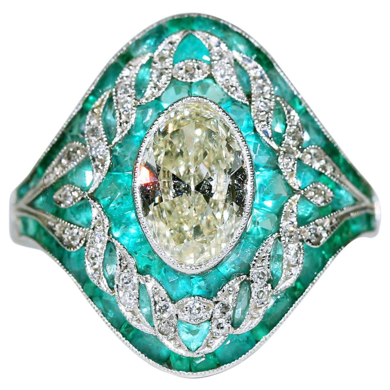  Emerald  Yellow Diamond Platinum Ring 