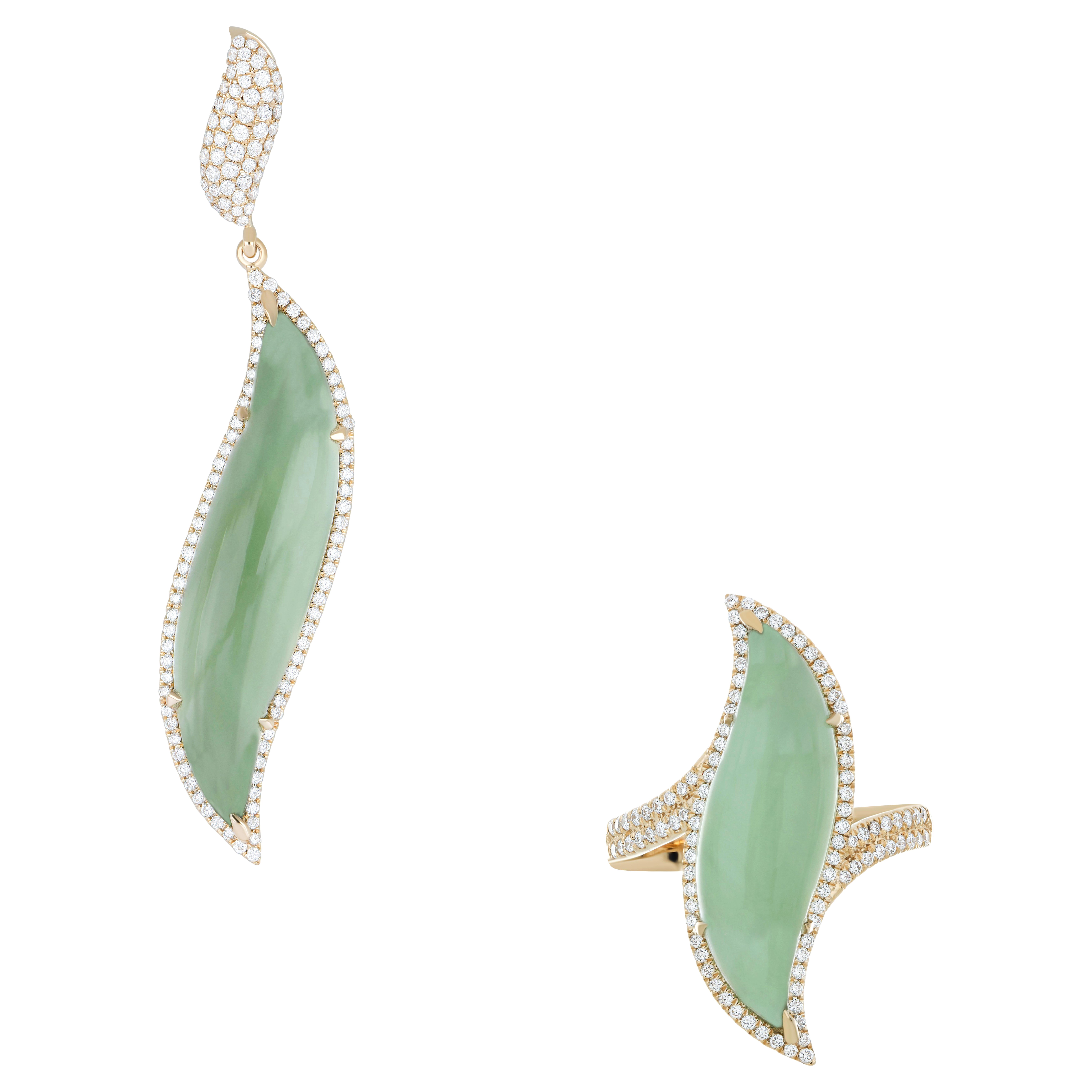 Mint Quartz & Diamond Studded Pedant & Ring Set in 14K Yellow Gold For Sale