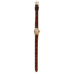 Small Vintage Women's Watch Signed Omega In 18 Carat Gold