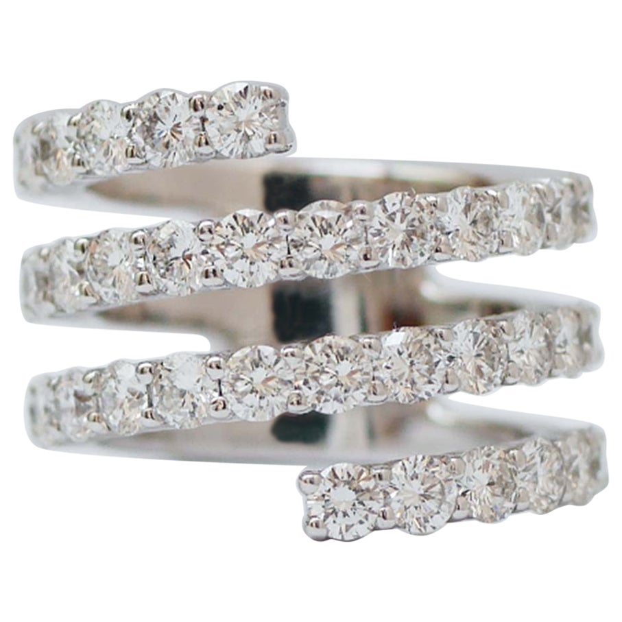 F/G Color, VVS1 Clarity 3.72 Carats Diamonds, 18 Karat White Gold Ring.