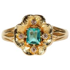 Antique Victorian Emerald Diamond Flower Ring Gold