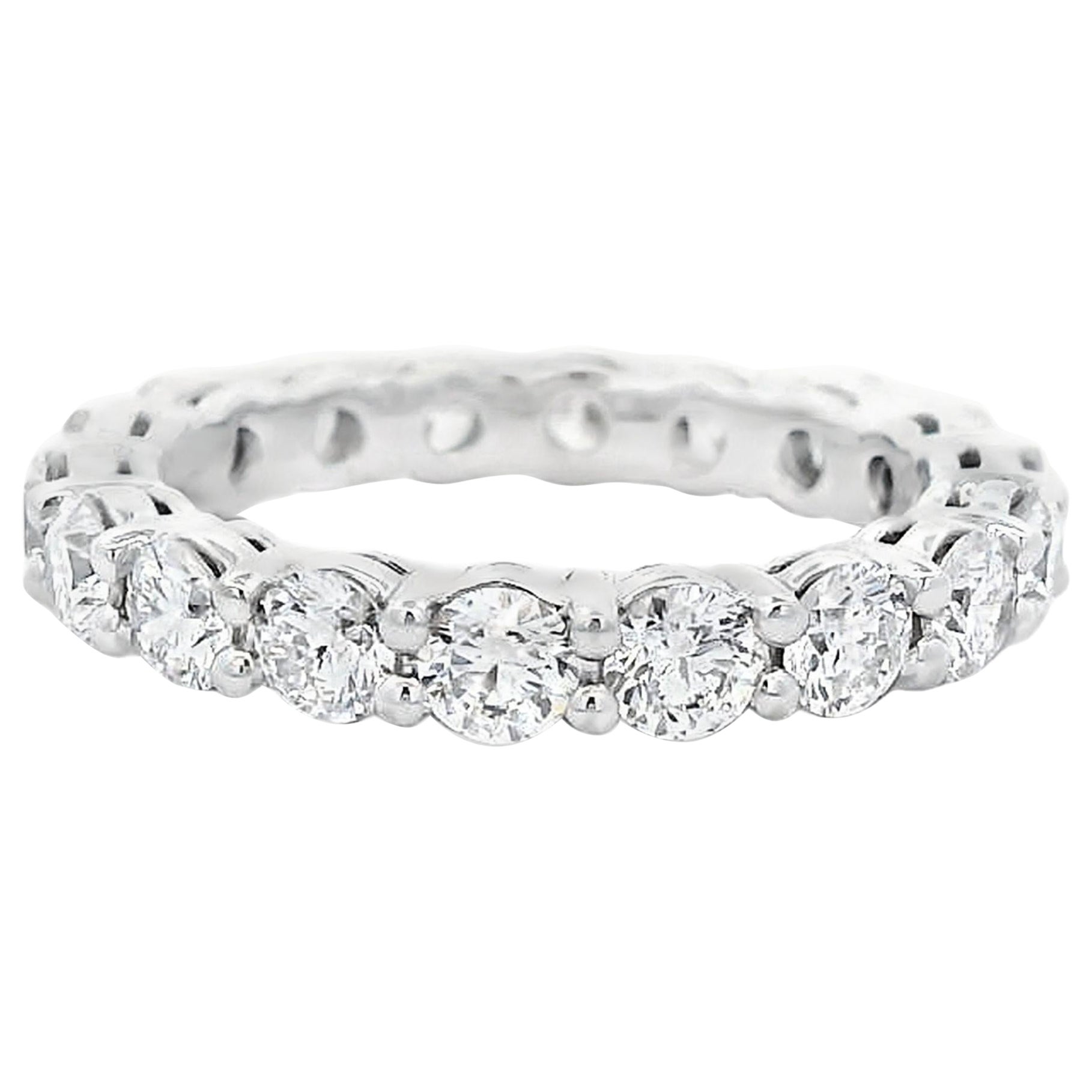 Alexander Beverly Hills 2.17ct Round Diamond Eternity Band Platinum s.5 For Sale