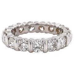 Eternity-Ring aus 18 Karat Weißgold mit 3,42 Karat rundem, kanalisiertem Diamanten, s.6,5