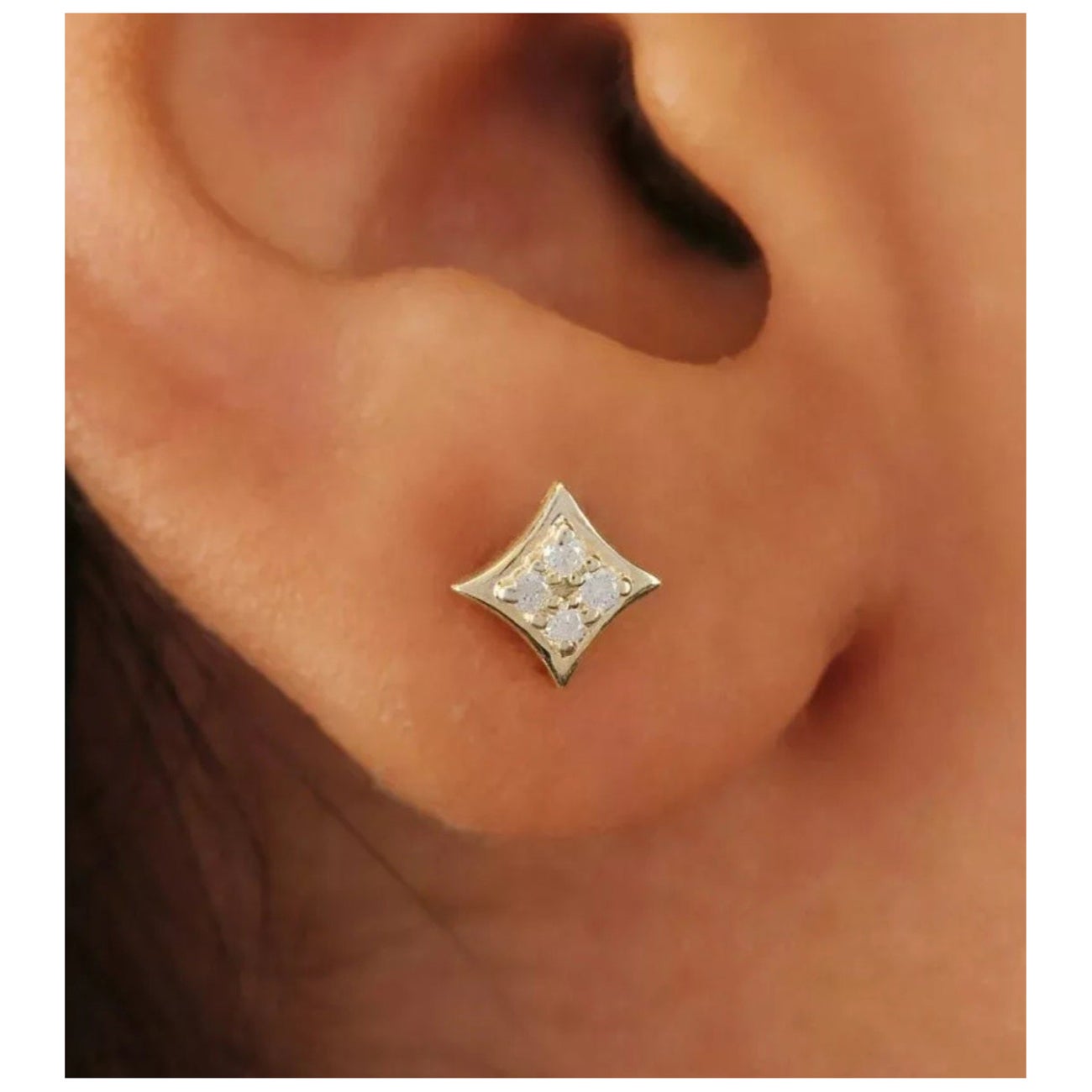 Minimalistischer natürlicher Diamant-Ohrstecker 14k Gold Minimalistischer Schmuck zum Muttertag Geschenk.