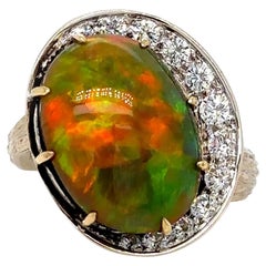 WIN, Opal & Diamond Ring 18K
