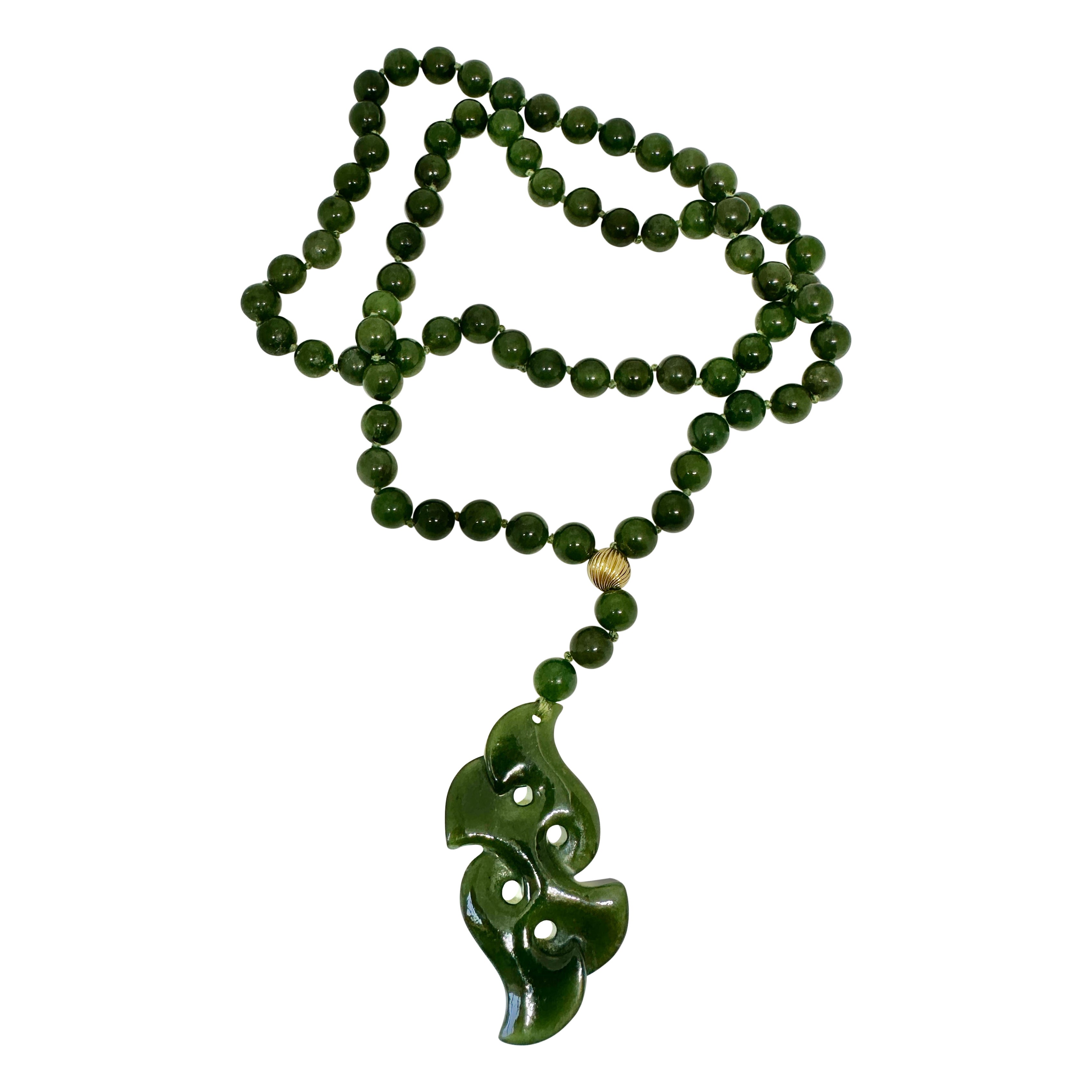 Art Deco Spinach Jade Necklace 26 Inches 10 Karat Yellow Gold 8mm Jade Beads