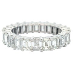 Alexander Beverly Hills 4,41 ct Diamante talla esmeralda Anillo de la eternidad 18k S.5.5