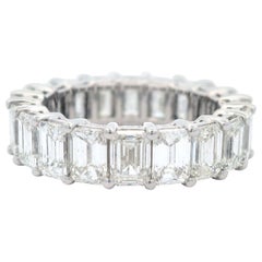Alexander Beverly Hills 6,17 ct Diamante talla esmeralda Anillo de la eternidad 18k S.5.25