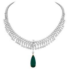 Vintage 37.47 Carat Pear, Marquise, and Round Diamonds 18k White Gold Necklace
