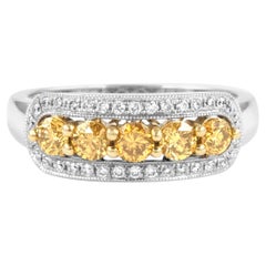Anello da cocktail con diamante giallo intenso 0,83 carati 18k bicolore