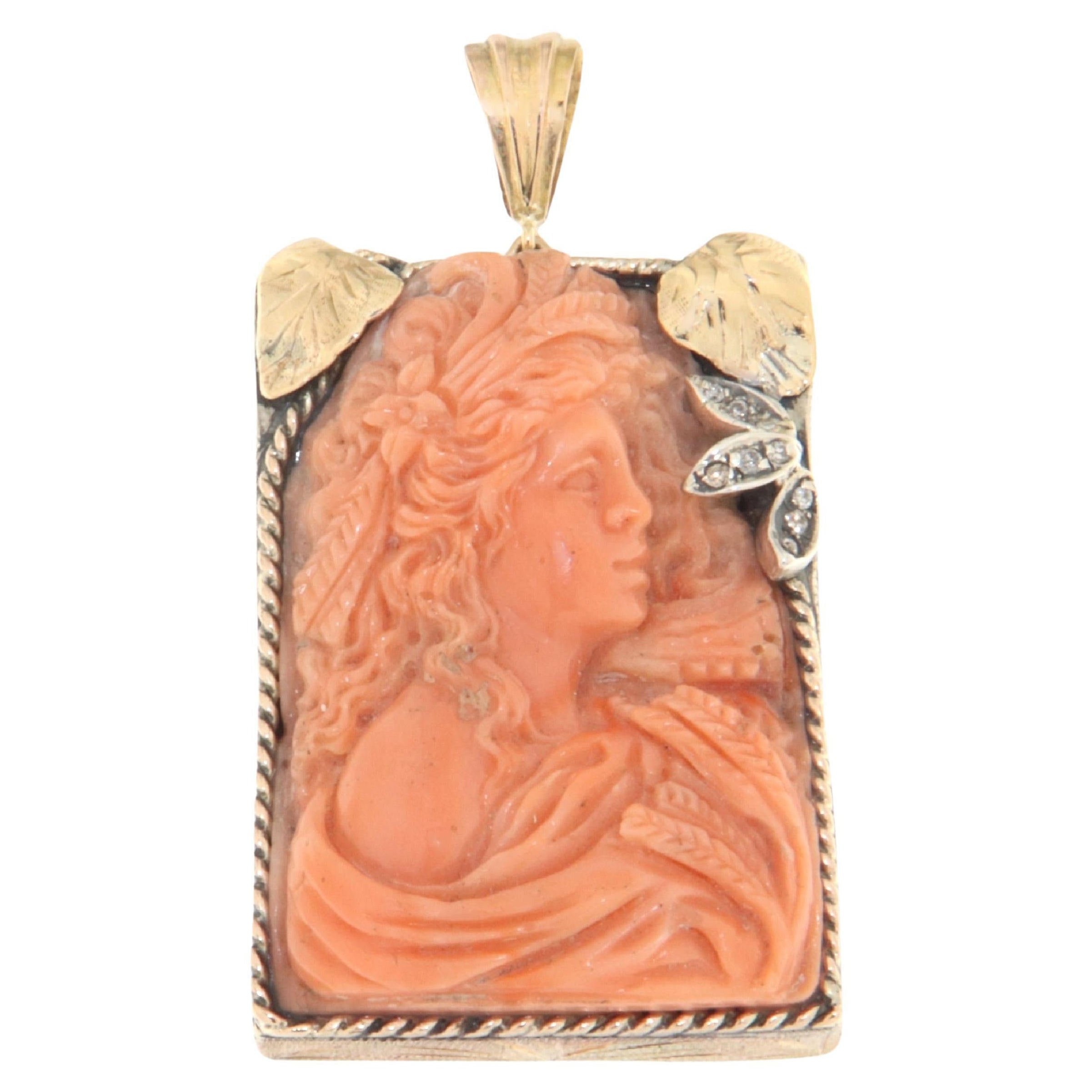 Cameo Coral Diamonds 14 Karat Yellow Gold Pendant Necklace