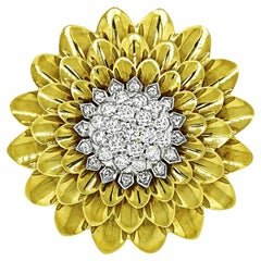 2.00ct Diamond Gold Flower Pin