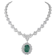 30.60ct Oval Emerald and Diamonds Grand Necklace 18k White Gold