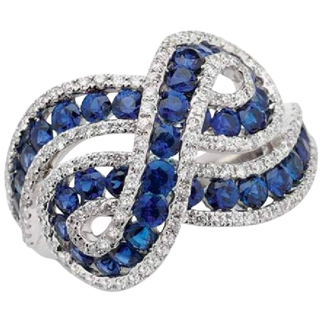 Blue Sapphire Diamond Ring  For Sale