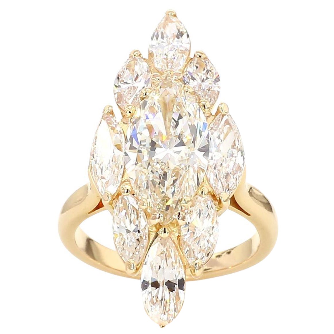 7.62 Carat Pear-Cut Diamond Shuttle Ring in 18K Gold For Sale