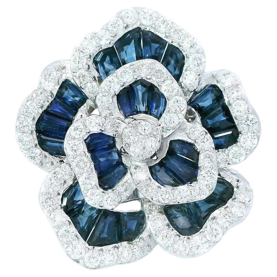 7.80 Carat Diamond and Blue Sapphire 18K Gold Ring