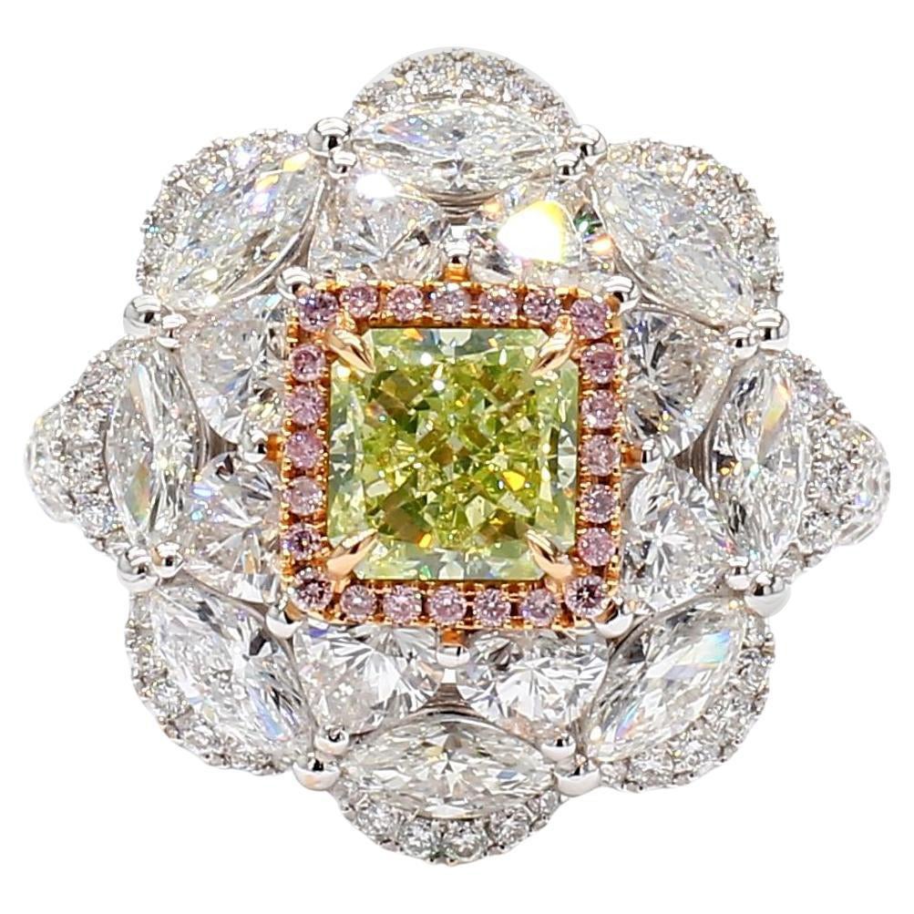 GIA-zertifizierter 3,74 Karat Fancy Grün-Gelb Diamantring in 18K Gold