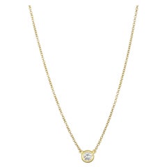 Faye Kim 18 Karat Gold Round Brilliant Cut Diamond Solitaire Necklace