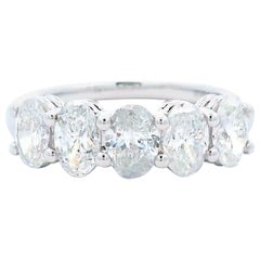 Alexander Beverly Hills Media alianza de diamantes ovalados 1,48 ct Oro blanco 18k