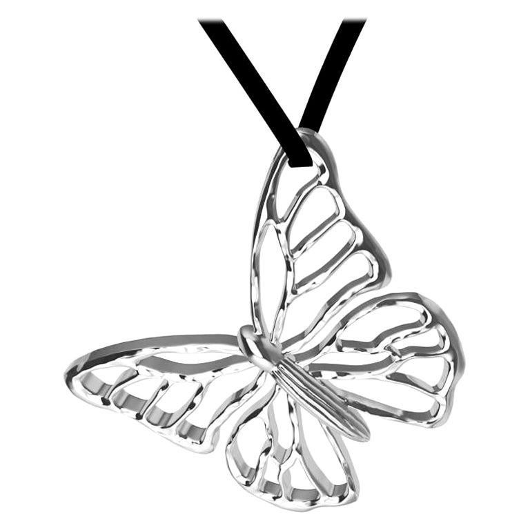 Collar de Mariposa de Oro Blanco de 14 Kilates de 38 mm en Ante