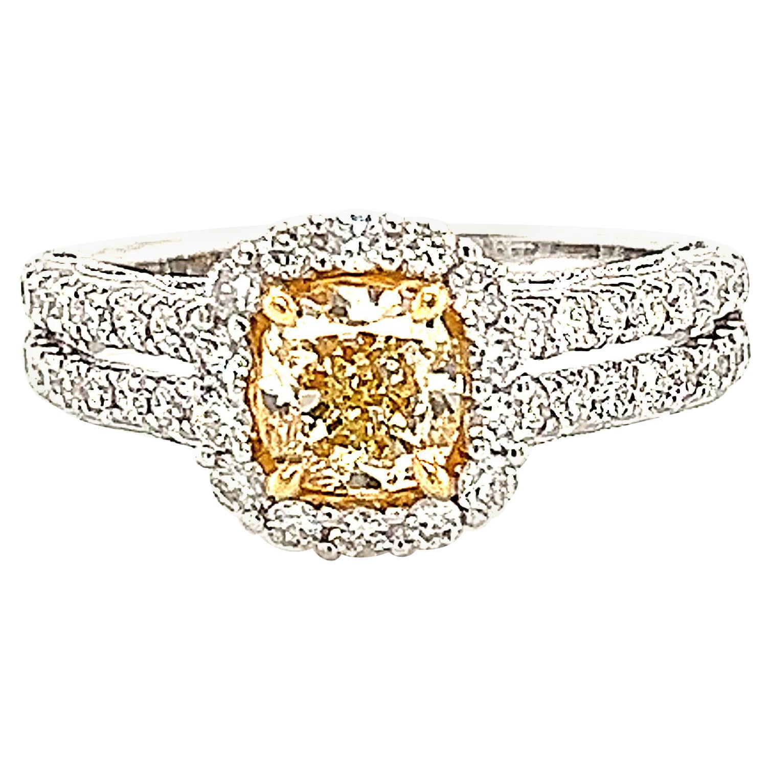 Alexander Beverly Hills Anillo con halo de diamantes VVS2 amarillo fantasía de 1,67 ct 18k