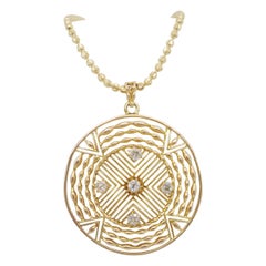 Diamond Medallion Pendant Necklace in 14k Yellow Gold