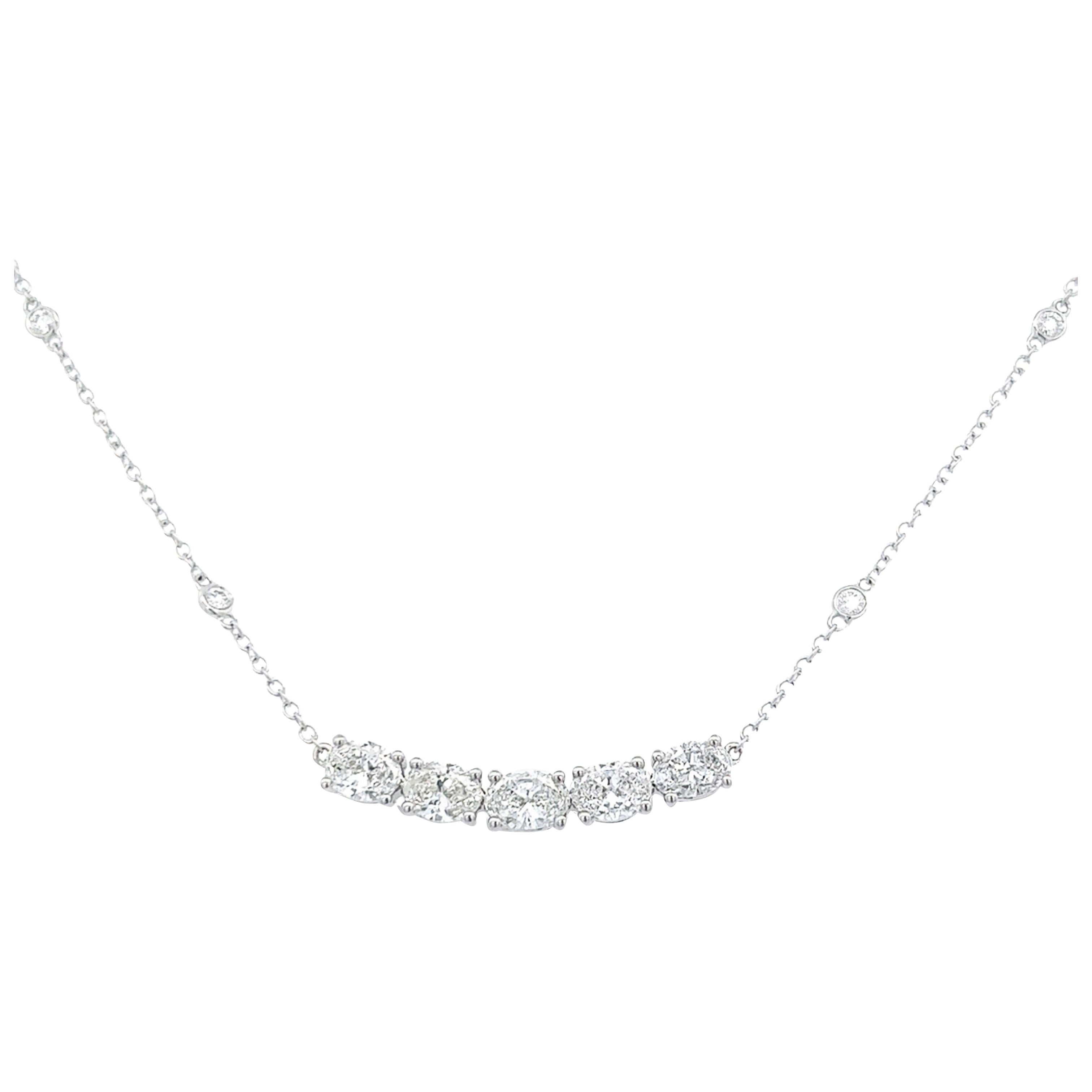 Alexander Beverly Hills 1.72ctt Oval Diamond Pendant Necklace 18k Yellow Gold For Sale