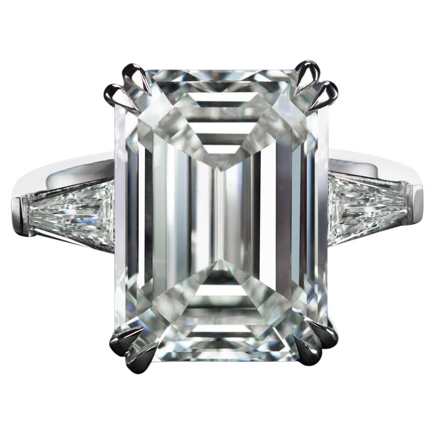 Anillo de platino con diamante talla esmeralda certificado por GIA de 5 quilates con baguette cónica
