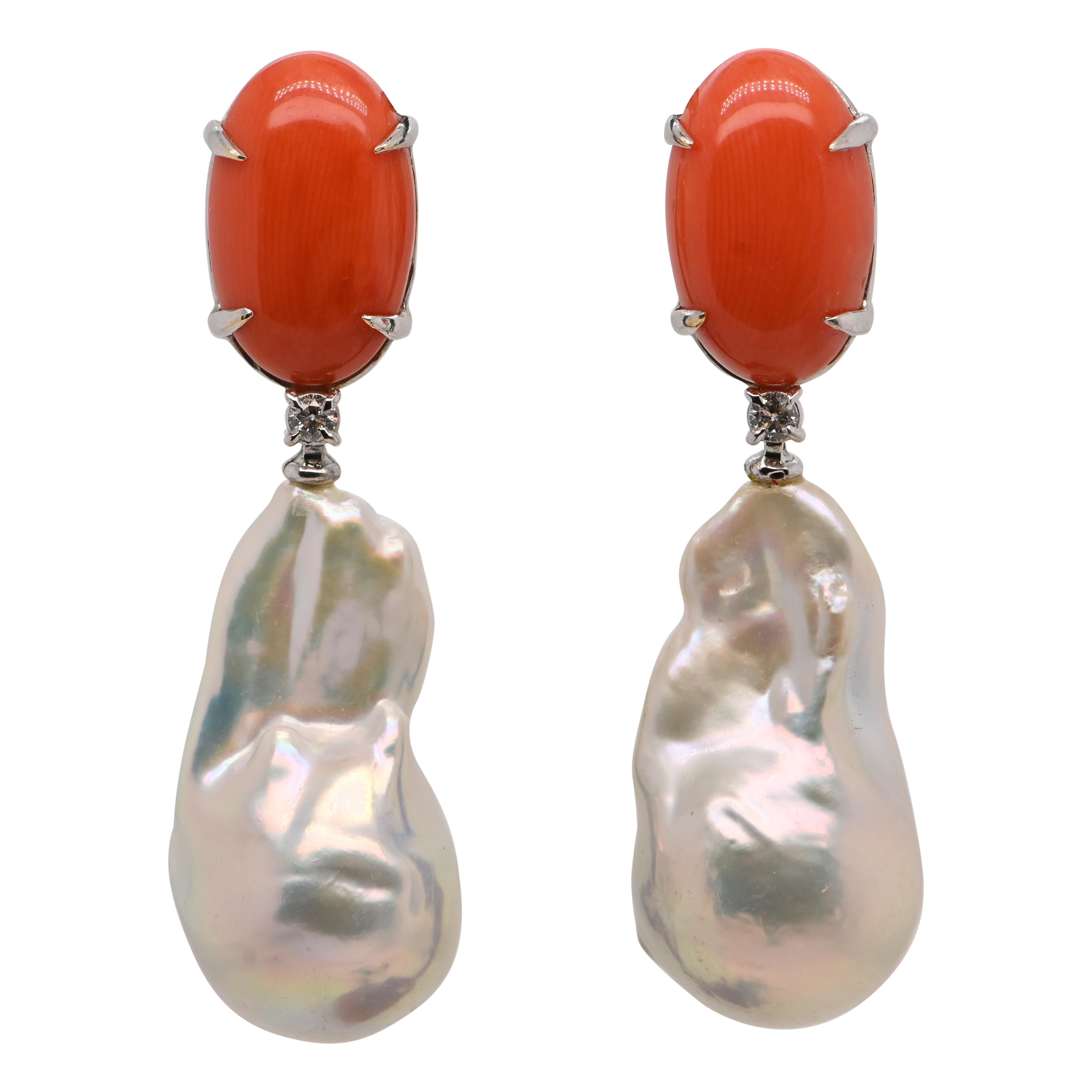 Diamantes 0,14 Quilates Pendientes Perlas Barrocas Oro Amarillo en venta