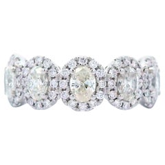 Alexander Beverly Hills Media alianza de diamantes ovalados 1,64 ct Oro blanco 18k