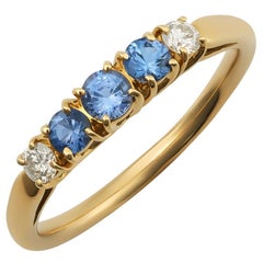 Natural Blue Sapphire Gemstones 0.42 carats in 18K Yellow Gold Ring w Diamonds
