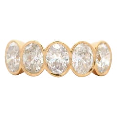 Alexander Beverly Hills Media alianza de diamantes ovalados de 1,95 ct Oro amarillo de 18k
