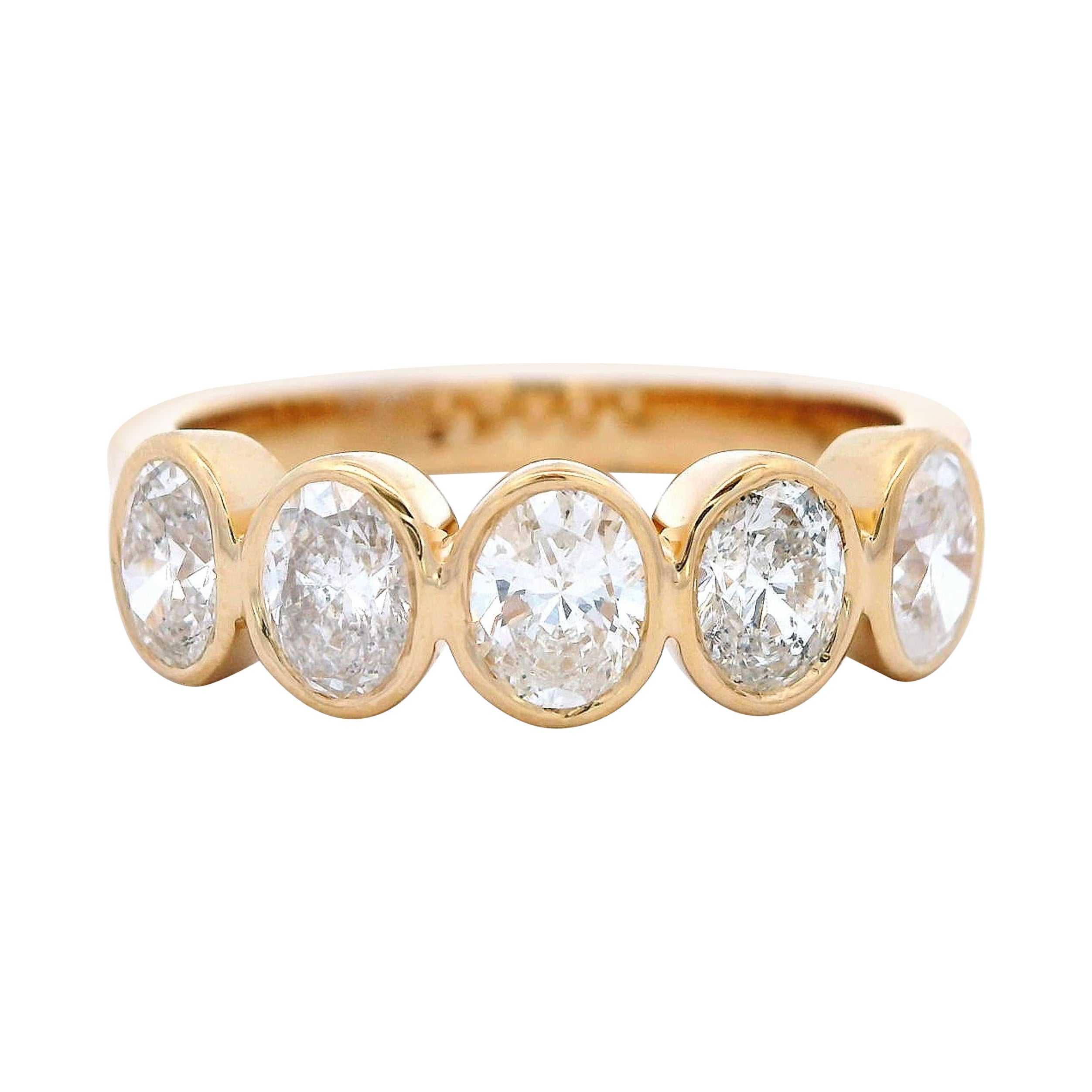 Alexander Beverly Hills Media alianza de diamantes ovalados de 1,17 ct Oro amarillo de 18k en venta
