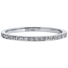 0.12 Carat Diamond 18 Karat White Gold Band Ring 3