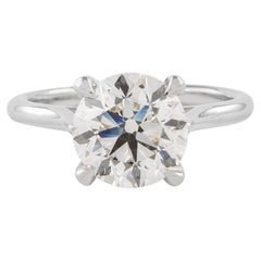 Anello di fidanzamento in oro bianco con diamante brillante rotondo I VS2 certificato GIA da 2,80 ct.