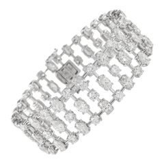 Alexander Beverly Hills 22,46 Karat längliches ovales Diamantarmband aus 18 Karat Weißgold mit Diamanten